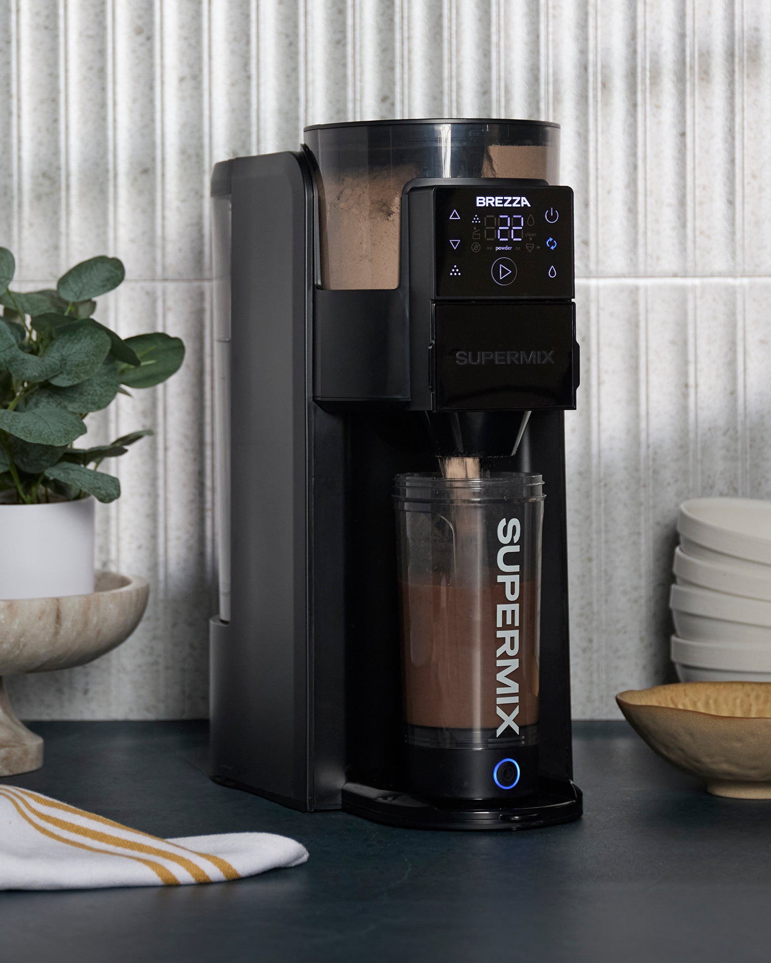 Brezza® Enters Wellness Market With Breakthrough Protein Shake Technology: The Brezza Supermix™